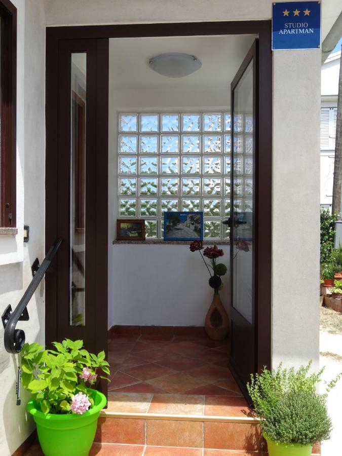 Latis Apartment Rovinj Exterior photo