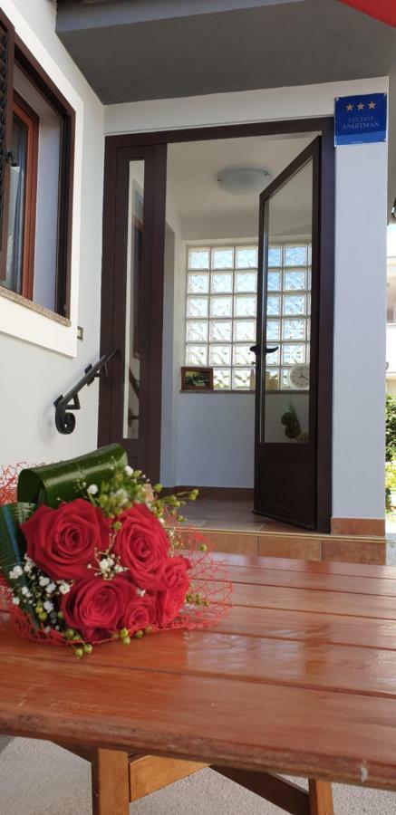 Latis Apartment Rovinj Exterior photo